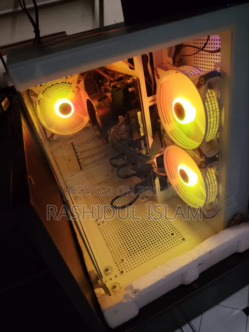 Desktop Computer Gigabyte 16GB AMD Ryzen 7 SSD 256GB