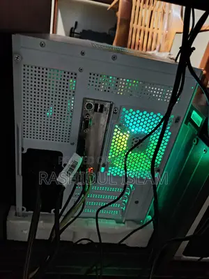 Desktop Computer Gigabyte 16GB AMD Ryzen 7 SSD 256GB