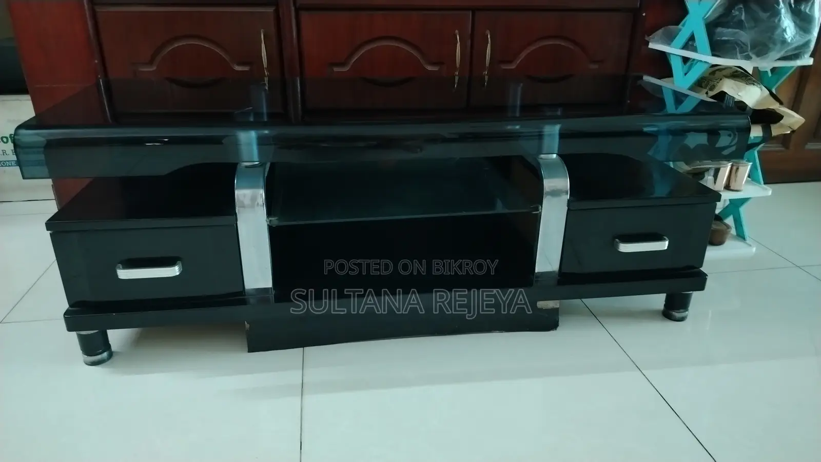 টিভি ট্রলি বিক্রি হবে
