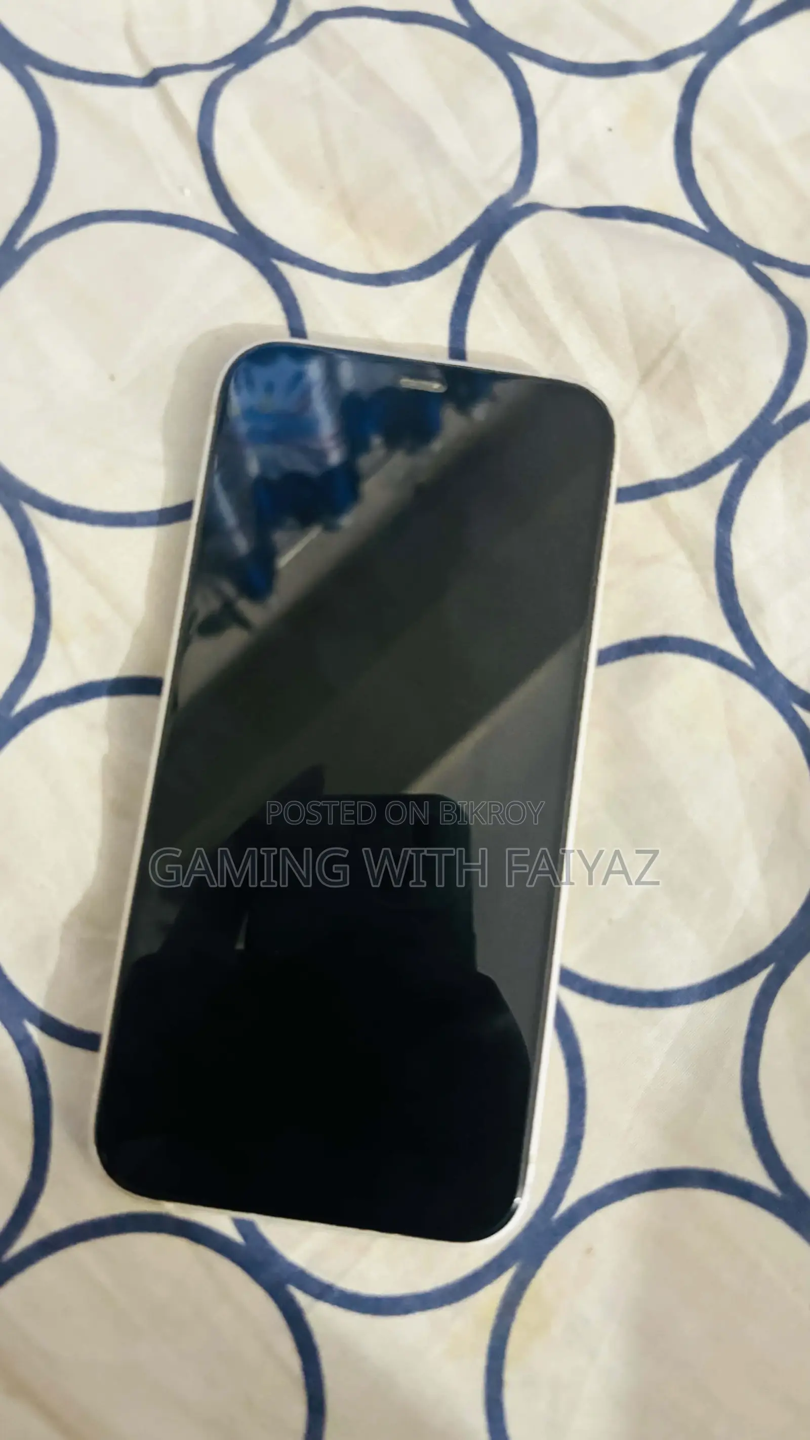অ্যাপল আইফোন ১২ ১২৮ জিবি হোয়াইট