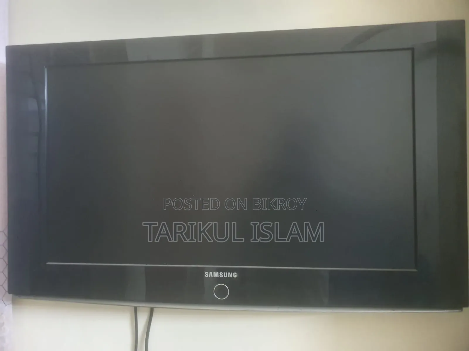Samsung 32" LCD TV – Used, Fresh Condition (Imported from Abroad)