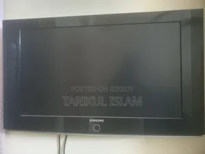Samsung 32" LCD TV – Used, Fresh Condition (Imported from Abroad)
