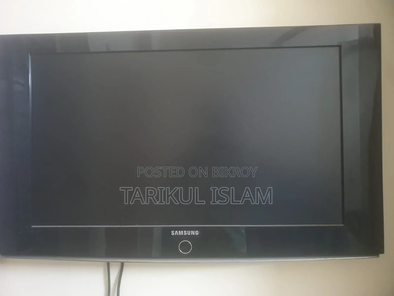 Samsung 32" LCD TV – Used, Fresh Condition (Imported from Abroad)