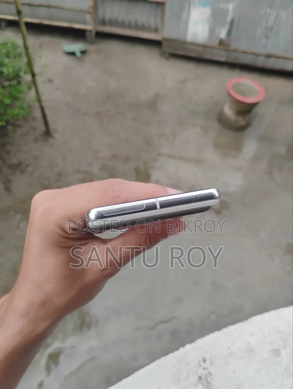 গুগল পিক্সেল ৭ প্রো ১২৮ জিবি হোয়াইট