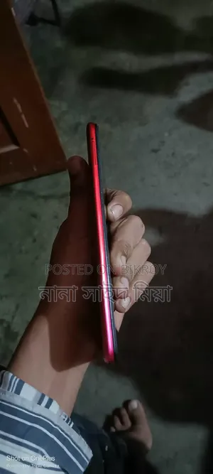 Vivo Y93 32 GB Red