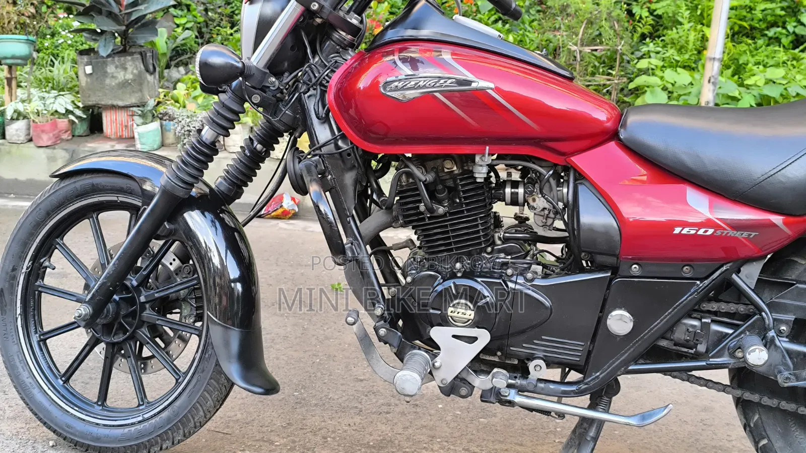 Bajaj Avenger 160 Street 2021 Red