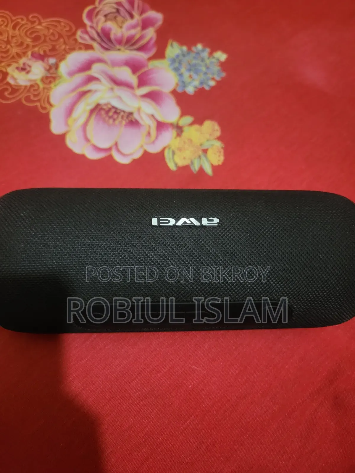 Speaker Sell Post