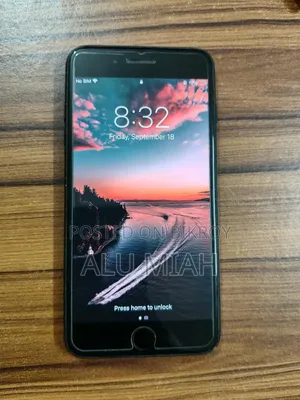 Apple iPhone 7 Plus 32 GB Black