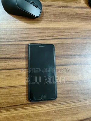 Apple iPhone 7 Plus 32 GB Black