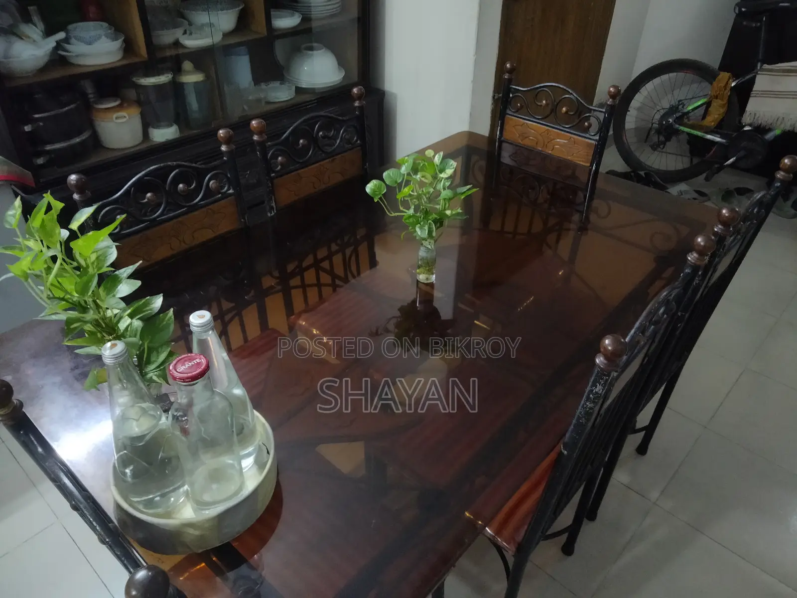 ডাইনিং টেবিল ৫ ফুট × ৩ ফুট ৬ জন