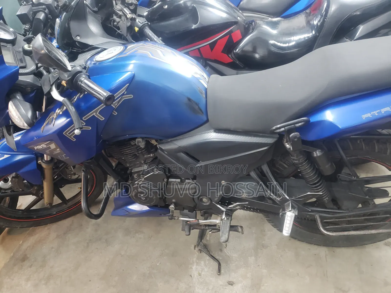 TVS Apache RTR 160 2V 2018 Blue