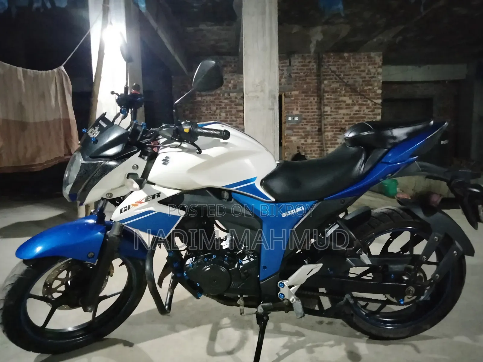 Suzuki Gixxer 2016 White