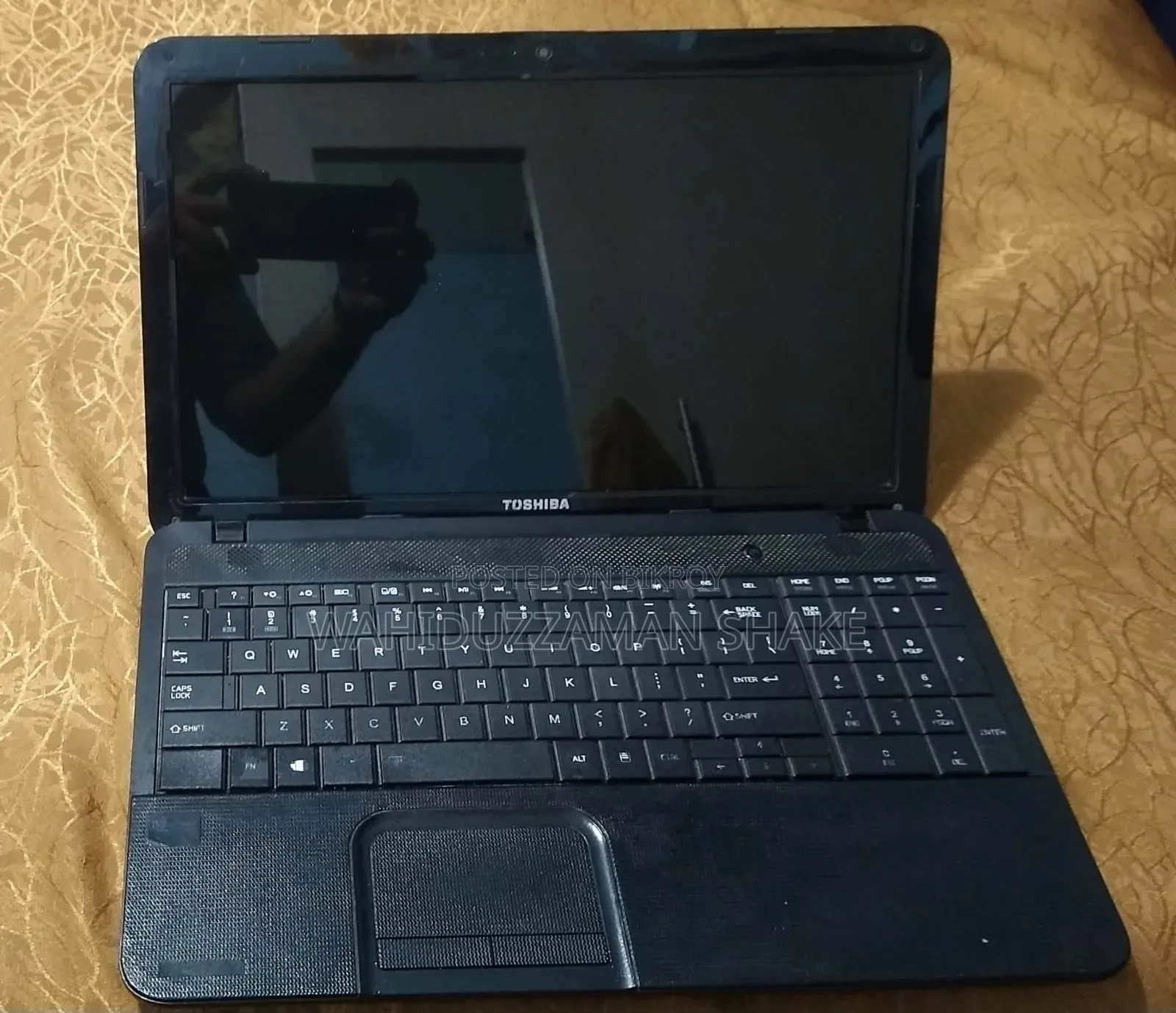Laptop Toshiba Satellite C850 4GB Intel Core i3 SSD 512GB