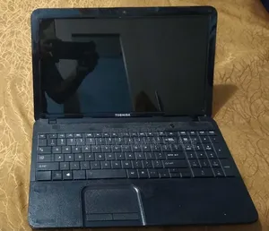 Laptop Toshiba Satellite C850 4GB Intel Core i3 SSD 512GB