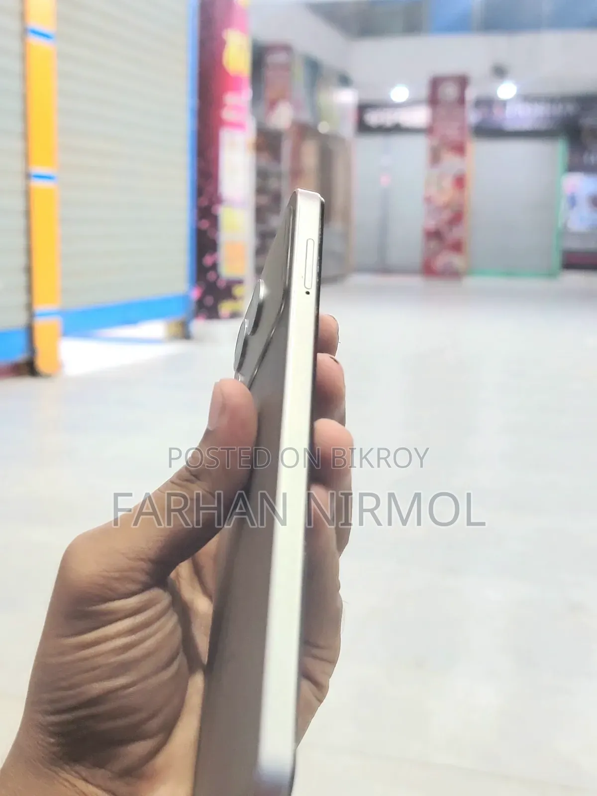 Itel A200+ 64 GB Silver
