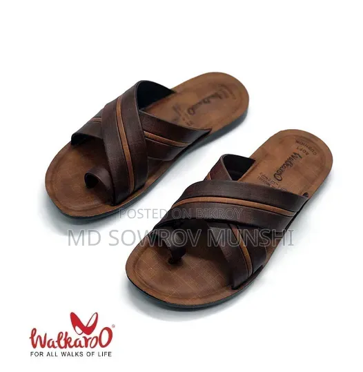 Walkaroo Men's Sandal