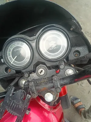 Bajaj Platina 125 2015 Red