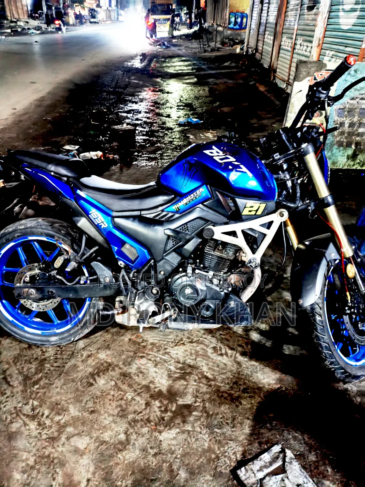 Runner Bolt 165R 2022 Blue