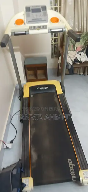 KONLEGA K642E Motorized Treadmill - Black and White