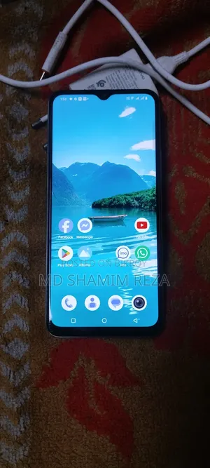 Vivo Y18 128 GB White