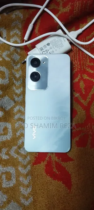Vivo Y18 128 GB White