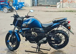 ইয়ামাহা এফজেডএস ভি২ ২০২৩ নীল