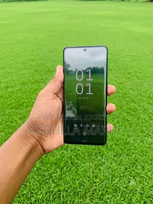 মোটোরোলা এজ ৪০ নিও ২৫৬ জিবি কালো