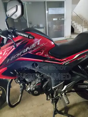 Honda Hornet 2021 Red