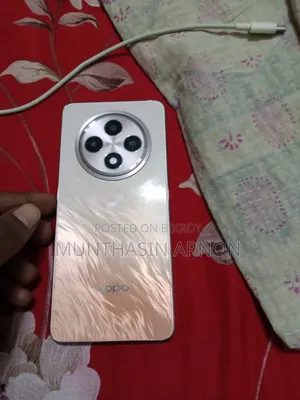 New Vivo Y28 128 GB Black