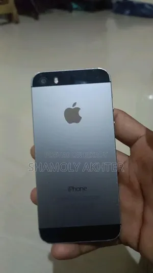 অ্যাপল আইফোন এসই ৬৪ জিবি কালো