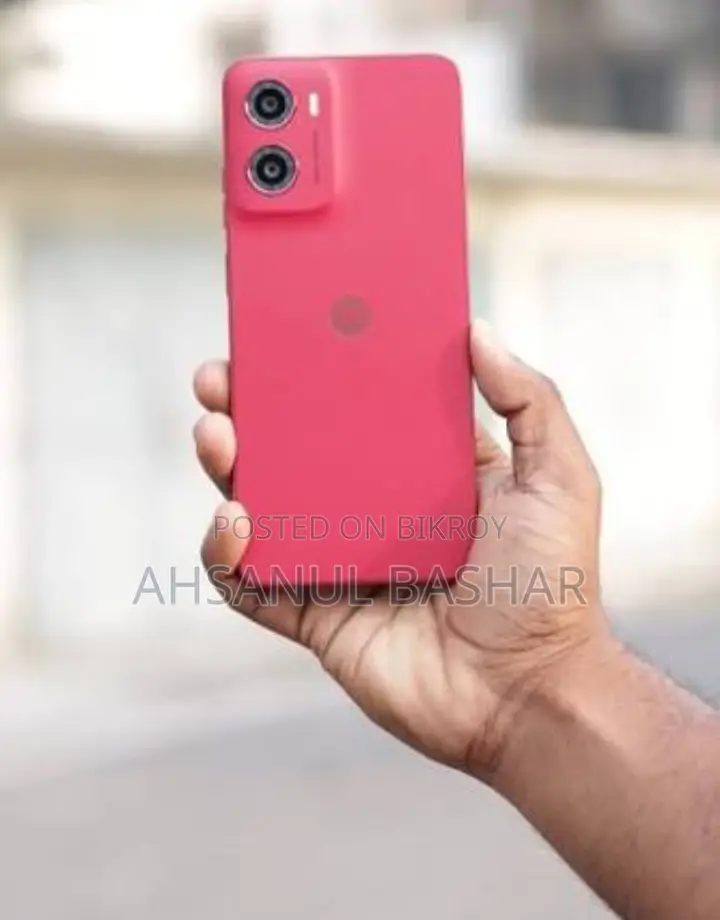 New Motorola Moto G05 64 GB Red