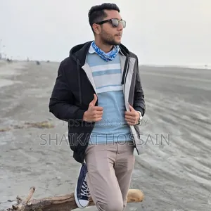 Expert Salesman for Dress Shops
