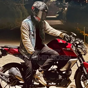 ইয়ামাহা এফজেডএস ভি৩ ২০২২ লাল