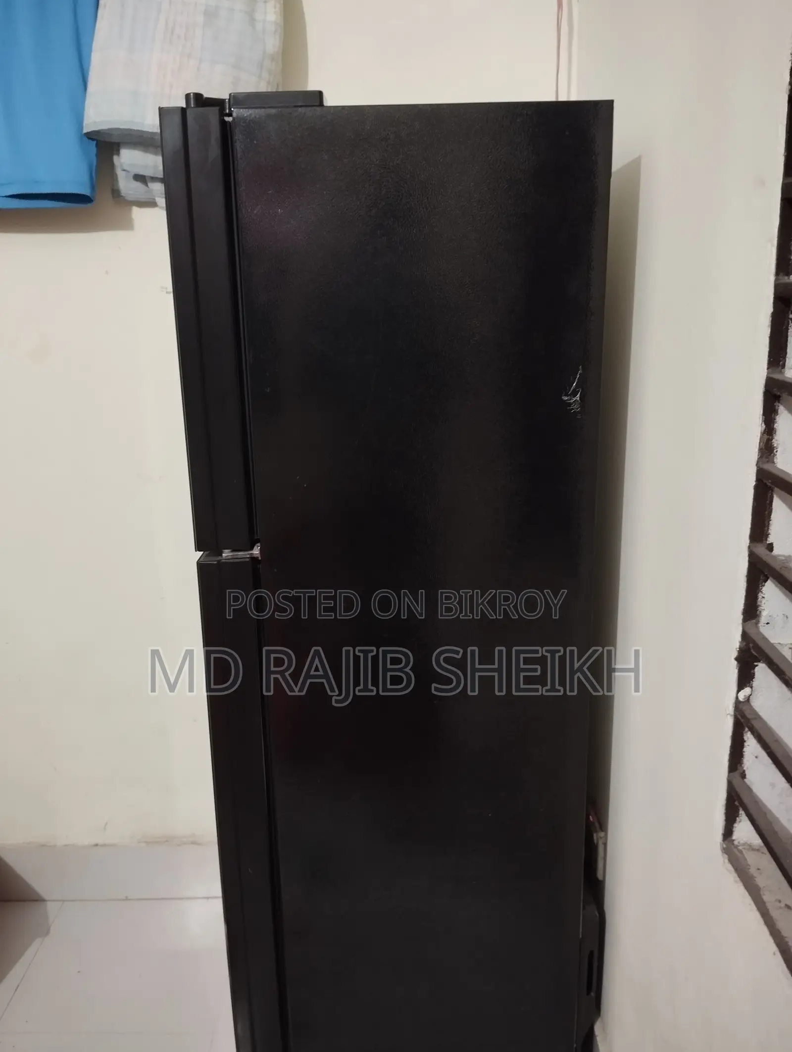 Vision 142 Liter Fridge for Sale