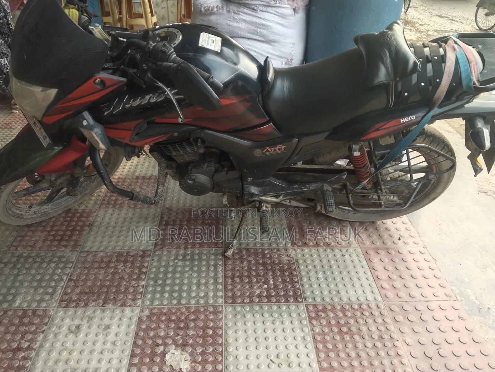 Hero Hunk 150 2019 Red