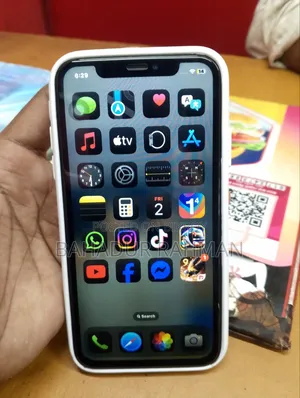 Apple iPhone XR 64 GB Yellow