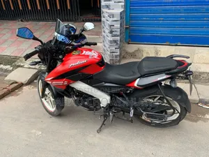 Bajaj Pulsar NS 160 2021 Red