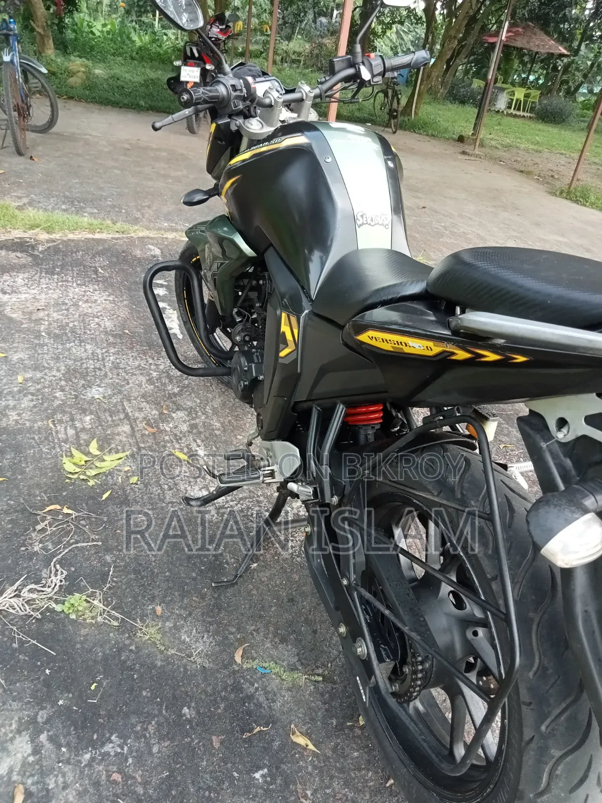 Yamaha FZ 2018 Yellow