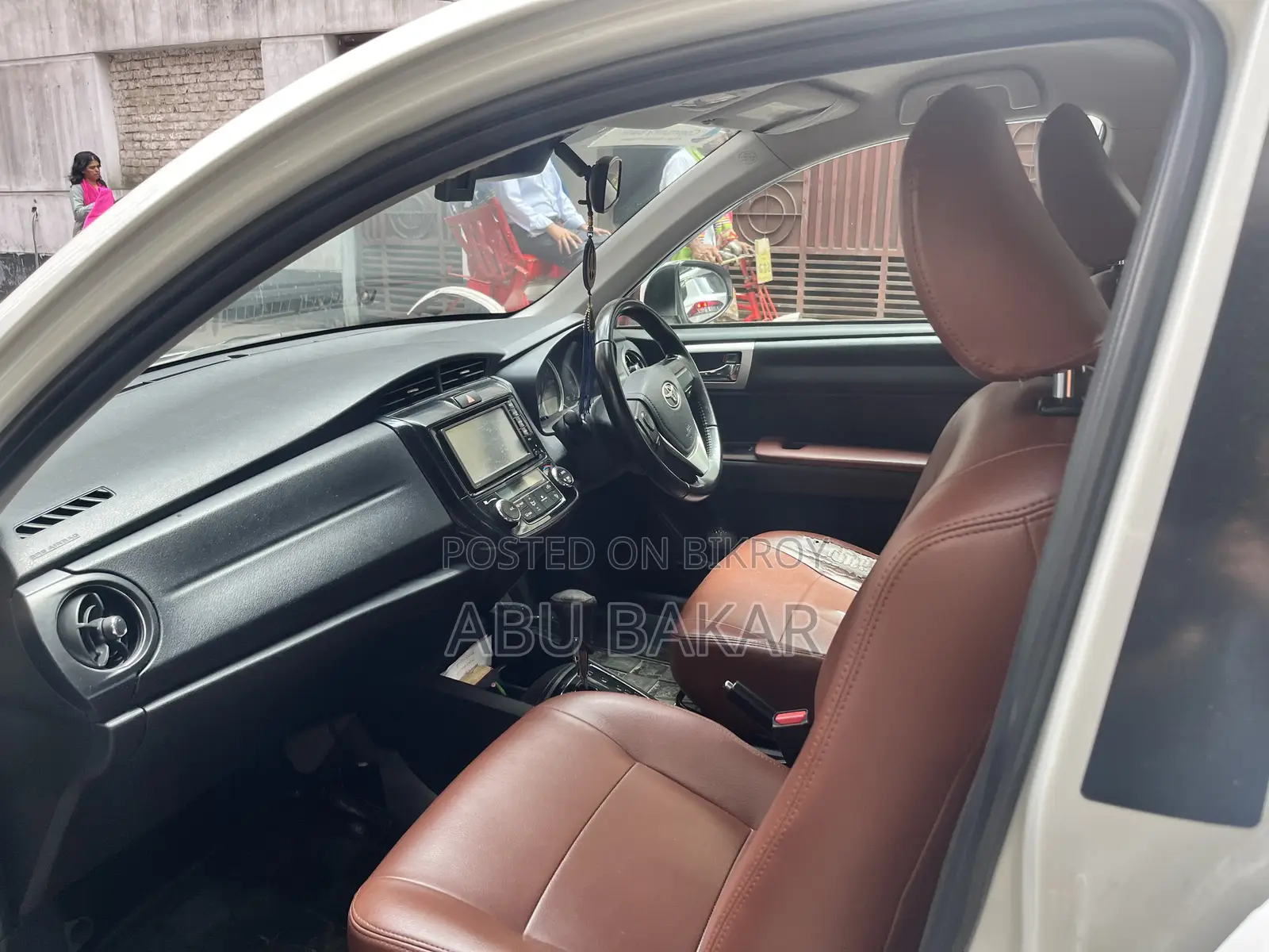 Toyota Axio 1.5 Sedan 2-Wheel Drive 2015 White