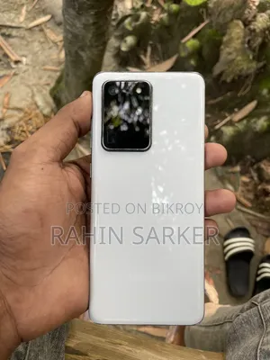 স্যামসাং গ্যালাক্সি এস২০ আল্ট্রা ৫জি ২৫৬ জিবি হোয়াইট