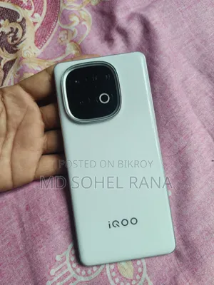 আইকিউও জেড১০ ২৫৬ জিবি হোয়াইট