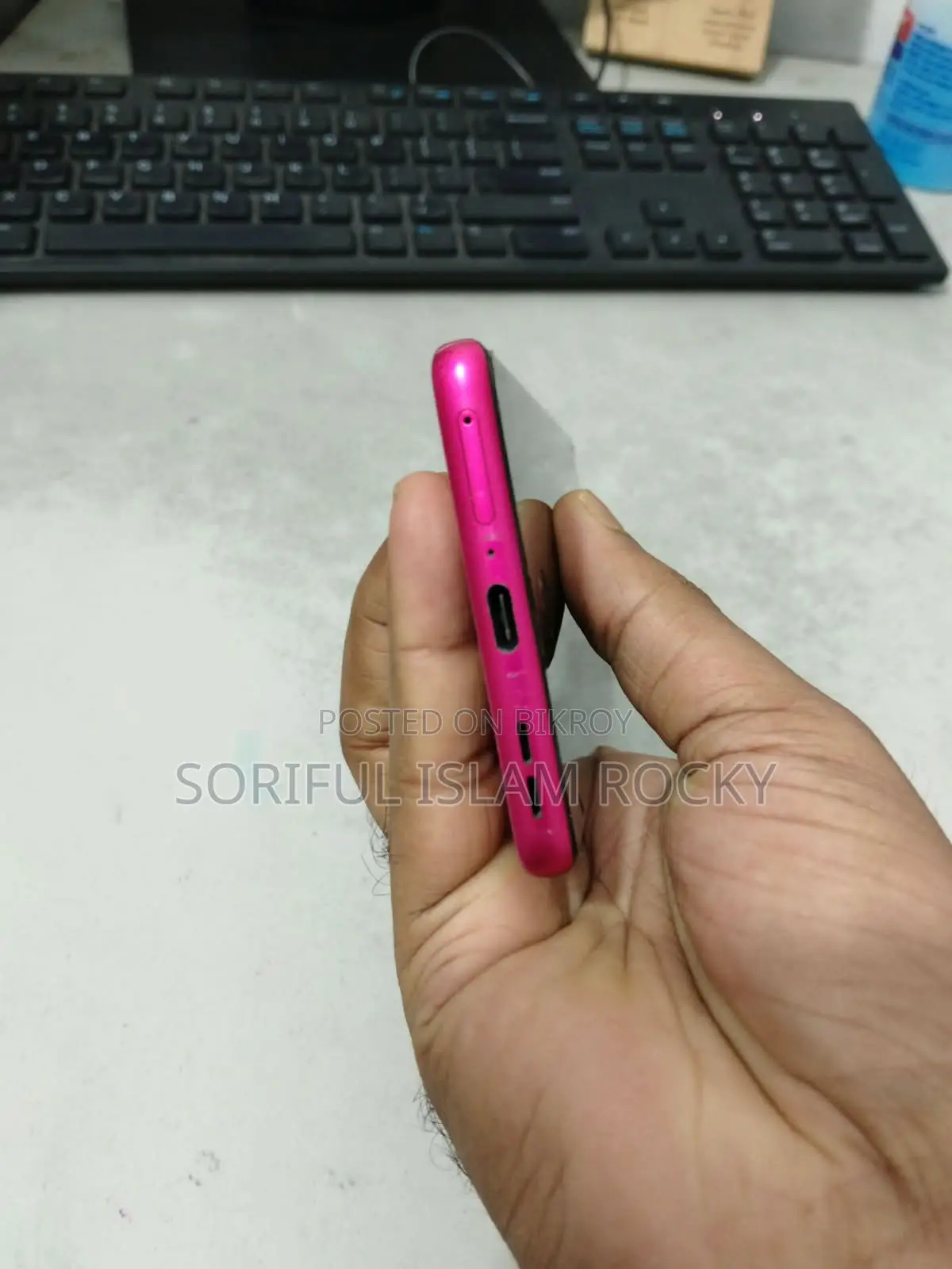 মোটোরোলা এজ ৫০ ফিউশন ১২৮ জিবি পিংক