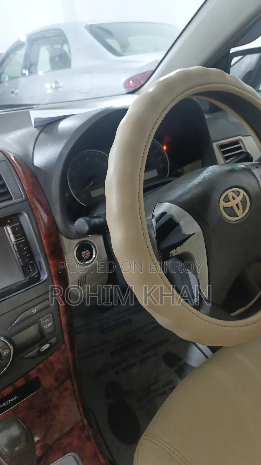 টয়োটা এক্সিও ২০১২ সিলভার