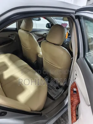 টয়োটা এক্সিও ২০১২ সিলভার