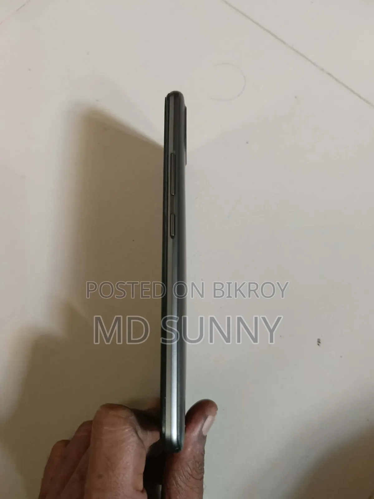 Realme C25Y 64 GB Silver