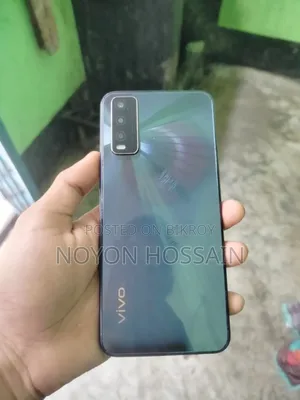 Vivo Y12 32 GB Black