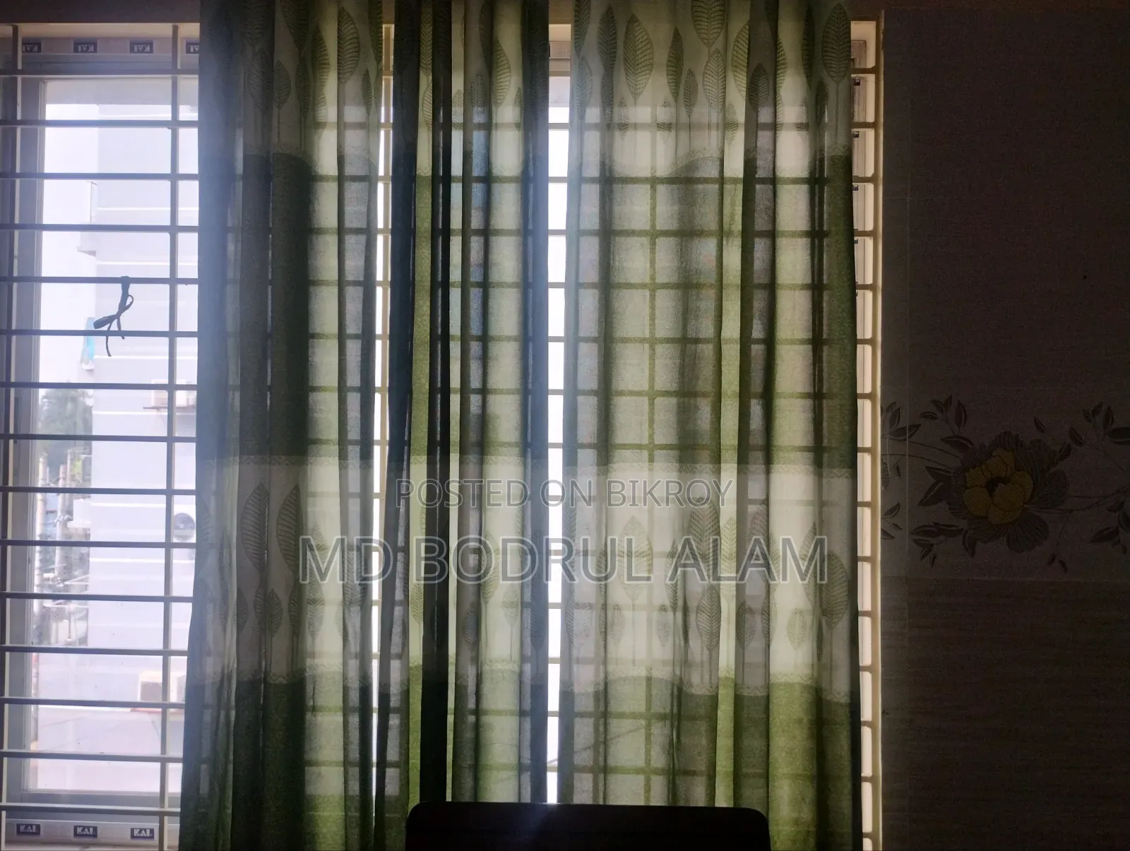 অল্প দামে দরজা জানালার পর্দা কিনুন!
