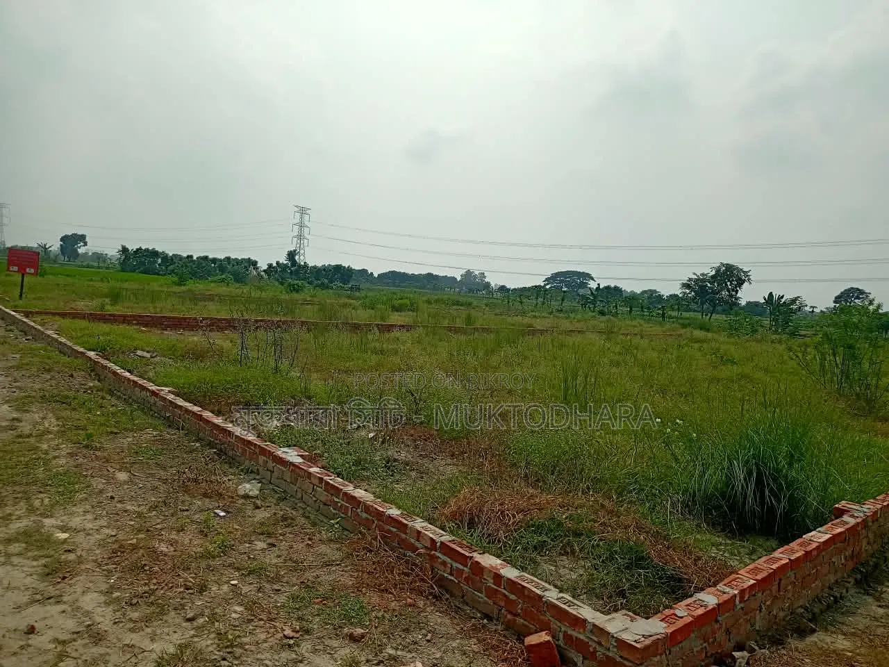 কষ্টের টাকার এক খন্ড জমি হোক মুক্তধারা সিটিতে