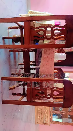 ডাইনিং টেবিল সেল হবে আর্জেন্ট