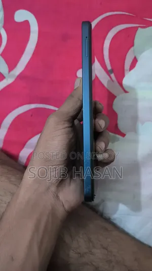 Vivo Y19s 128 GB Blue